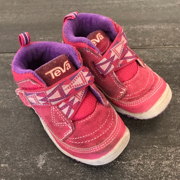 teva toddler shoes